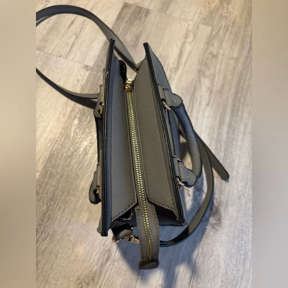 Small grey bag - Picture 2 of 6